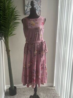 Sleeveless Pink Floral Tie-Waist Midi Dress